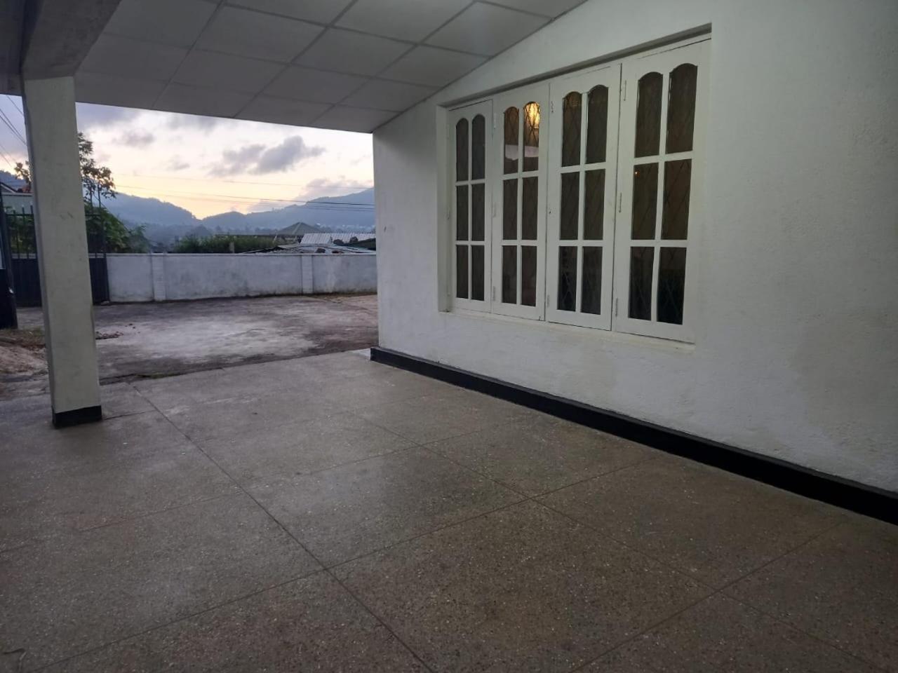 Rose Palace Nuwara Eliya Bagian luar foto